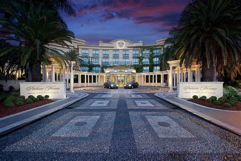 Palazzo Versace Gold Coast: Luxury Hotel in Australila 